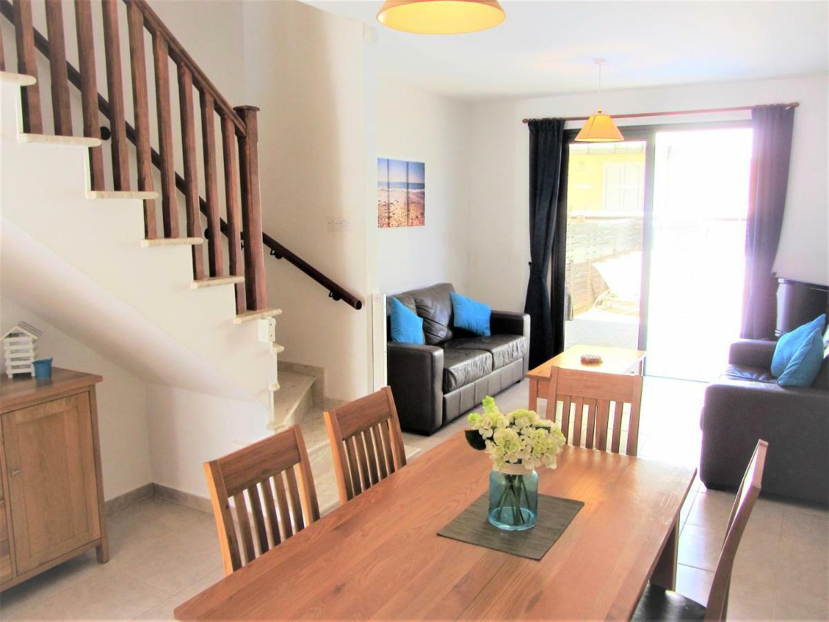 Villa Jade Paralimni Esterno foto