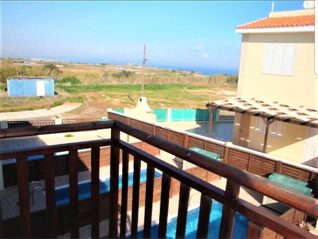 Villa Jade Paralimni Esterno foto
