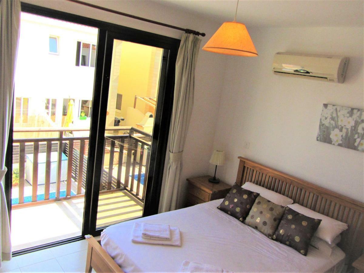 Villa Jade Paralimni Esterno foto