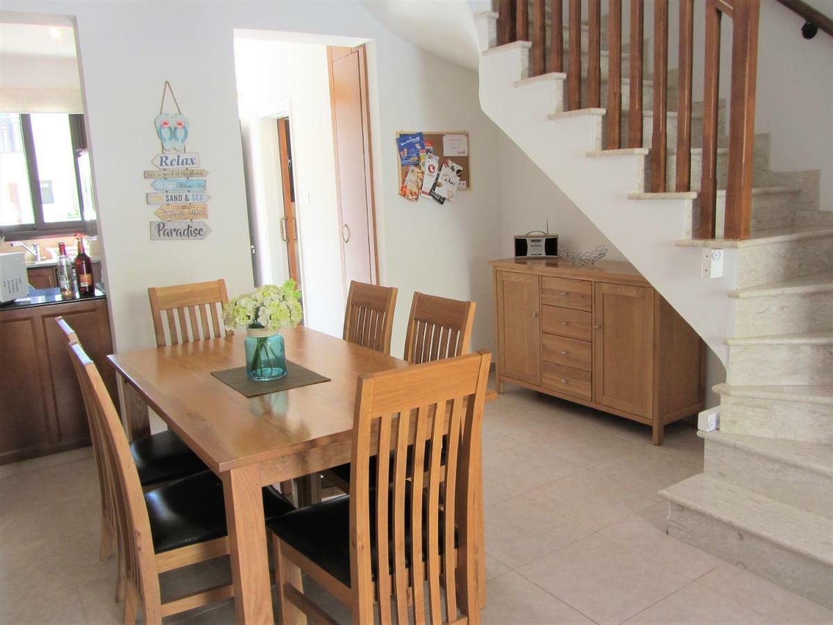 Villa Jade Paralimni Esterno foto